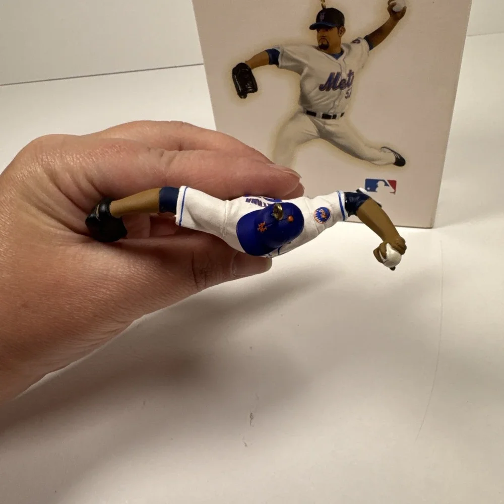 Hallmark JOHAN SANTANA At the BALLPARK Keepsake Christmas Ornament 2009